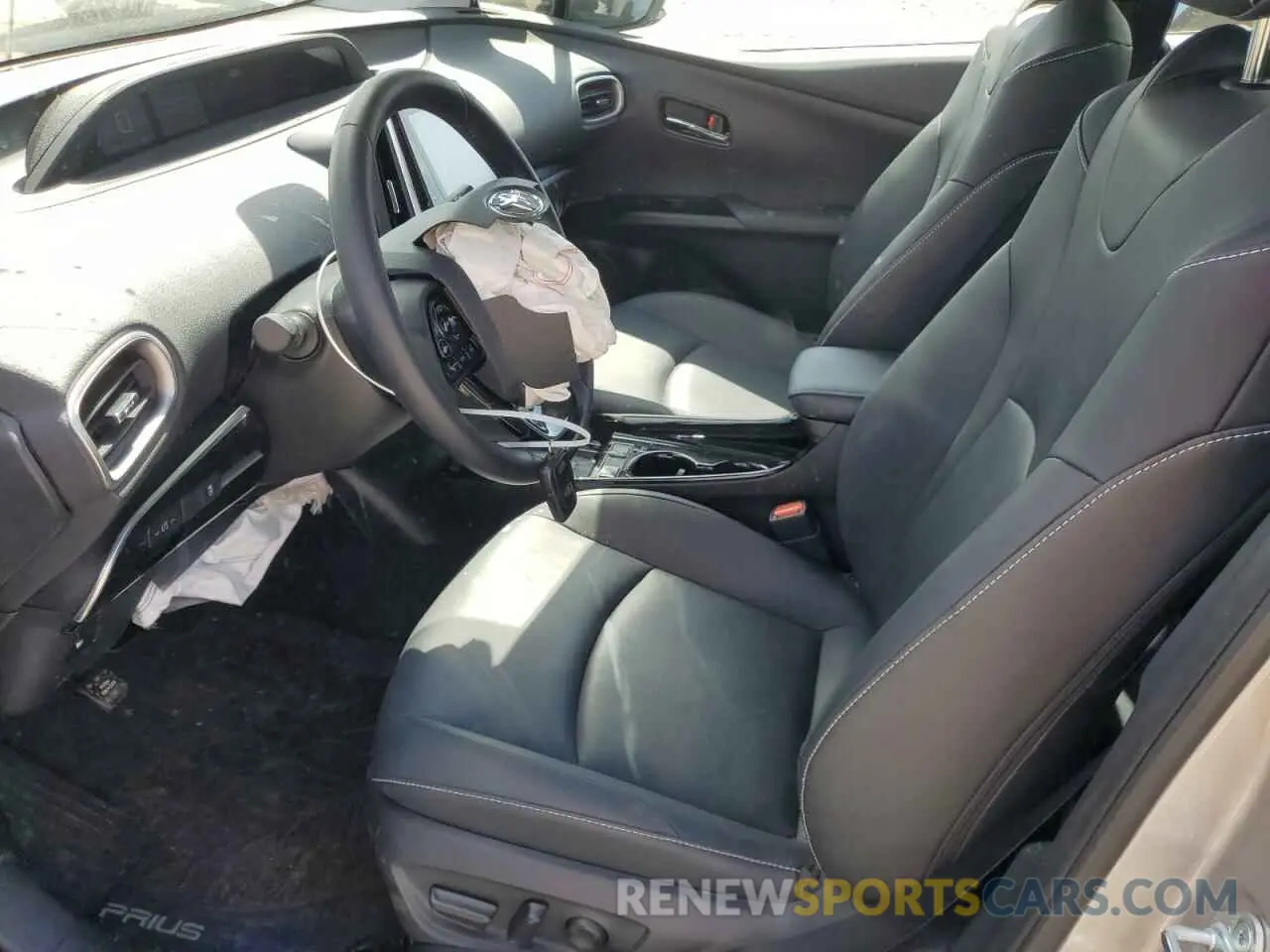 7 Photograph of a damaged car JTDKAMFP5M3165564 TOYOTA PRIUS 2021