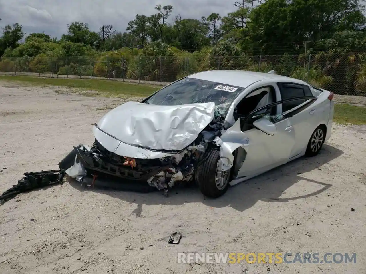 2 Photograph of a damaged car JTDKAMFP5M3167136 TOYOTA PRIUS 2021