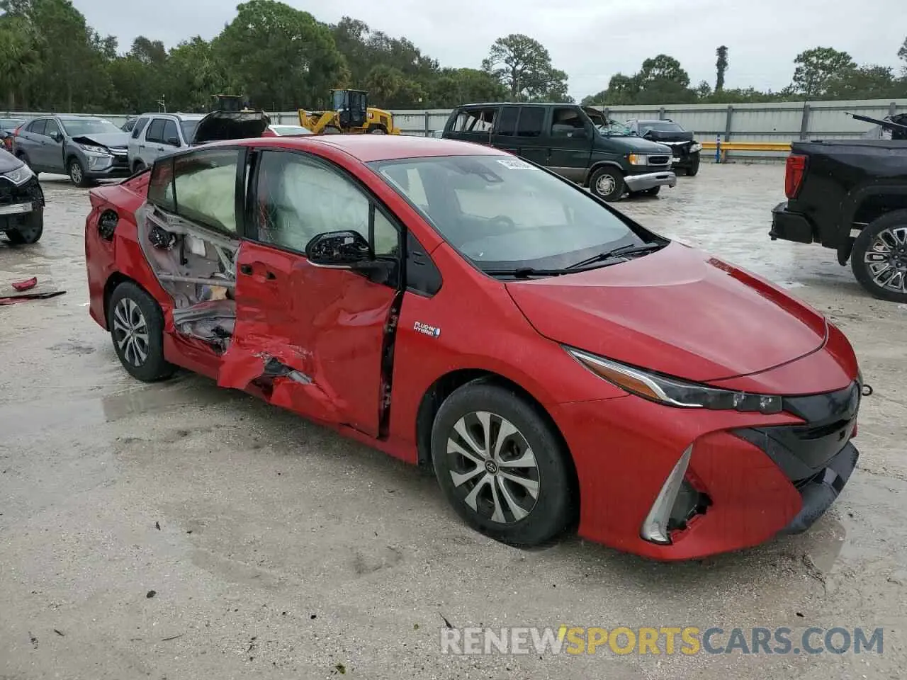 4 Photograph of a damaged car JTDKAMFP5M3168447 TOYOTA PRIUS 2021