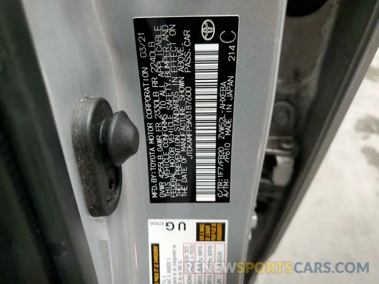 13 Photograph of a damaged car JTDKAMFP5M3187600 TOYOTA PRIUS 2021