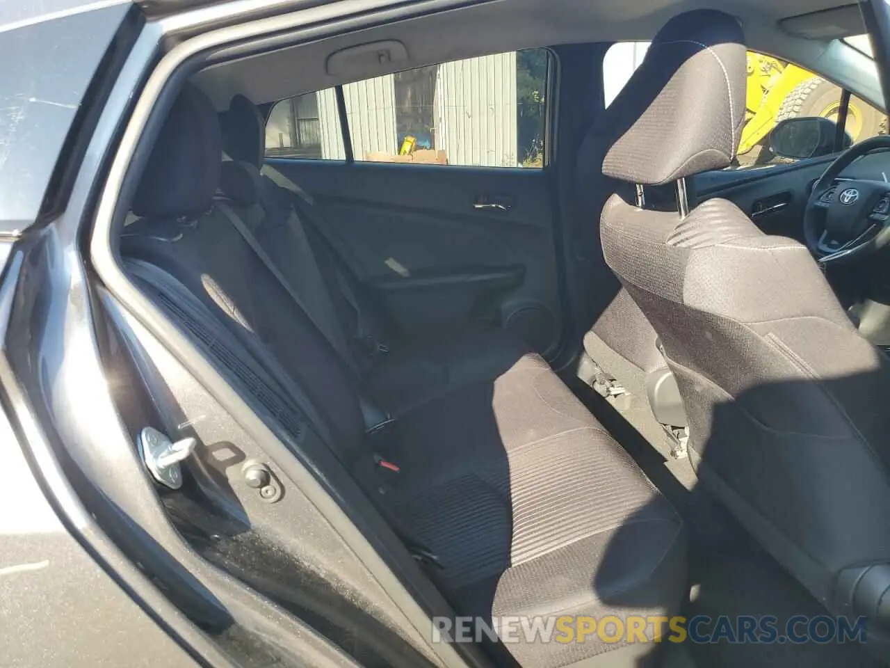 10 Photograph of a damaged car JTDKAMFP6M3166478 TOYOTA PRIUS 2021