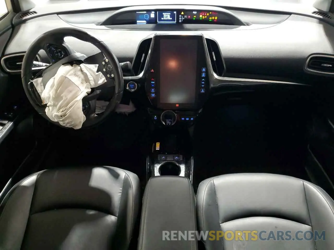 8 Photograph of a damaged car JTDKAMFP6M3177884 TOYOTA PRIUS 2021