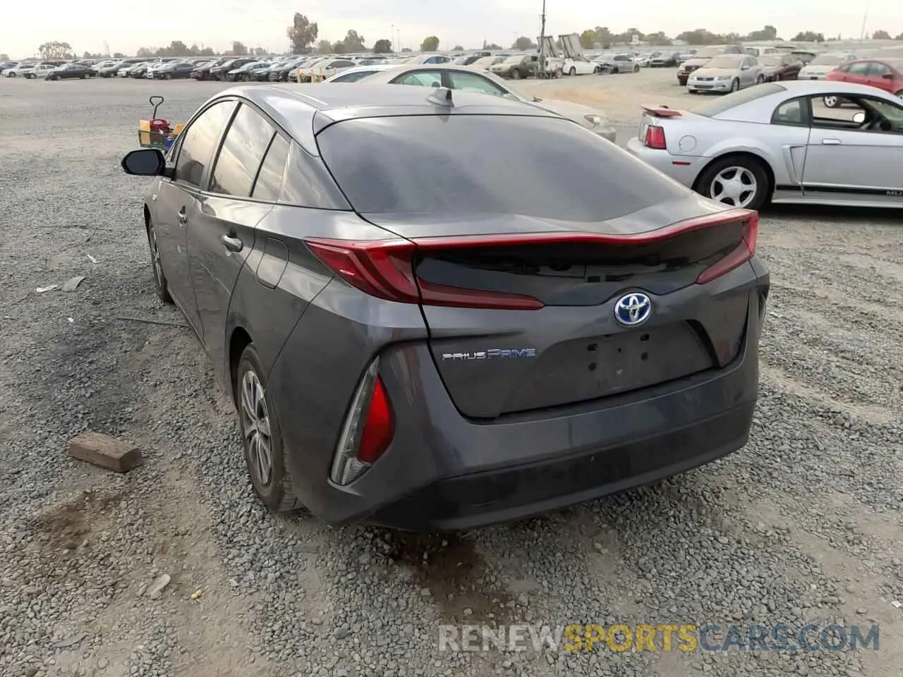 3 Photograph of a damaged car JTDKAMFP6M3188237 TOYOTA PRIUS 2021