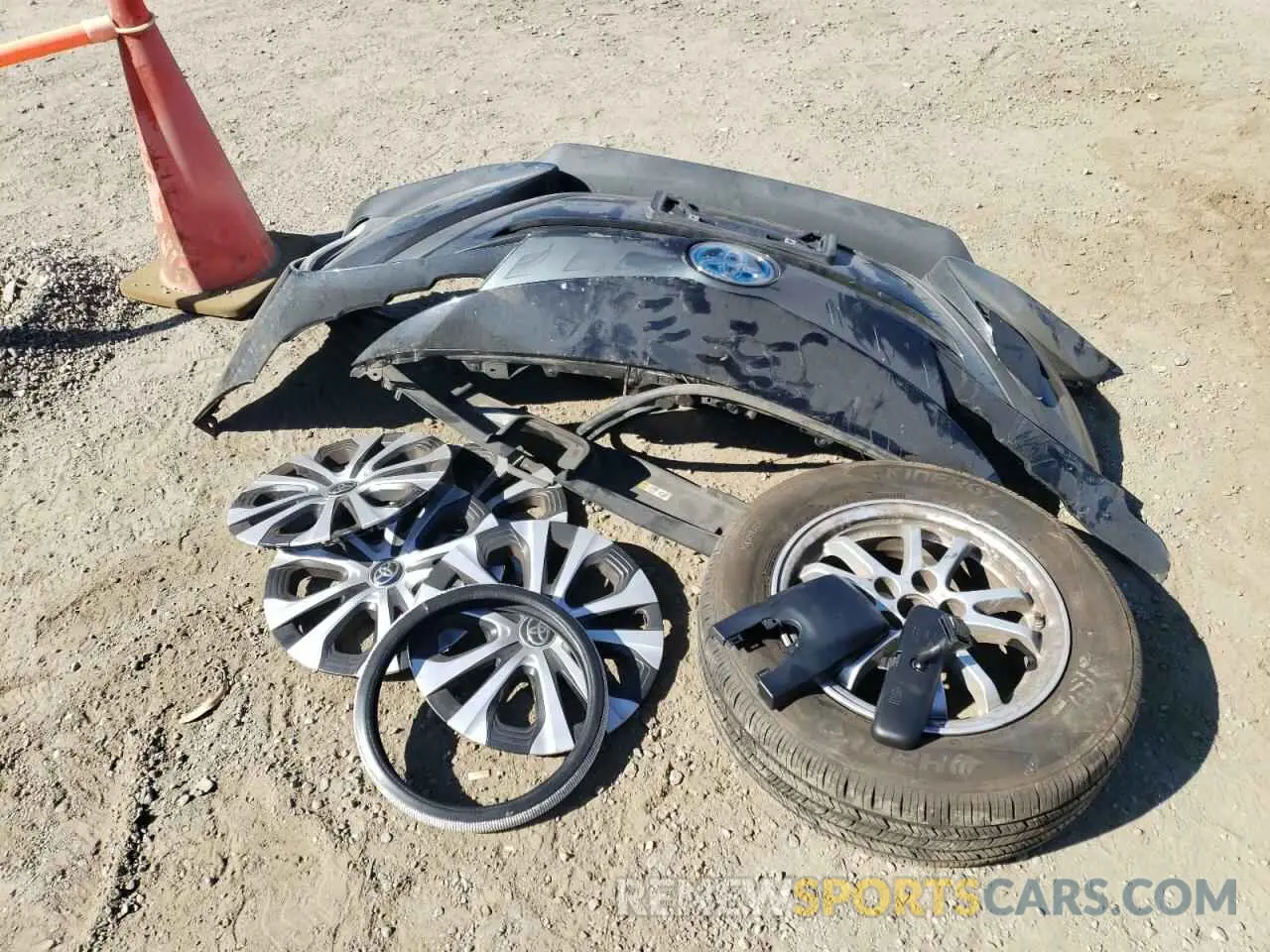 12 Photograph of a damaged car JTDKAMFP7M3165355 TOYOTA PRIUS 2021