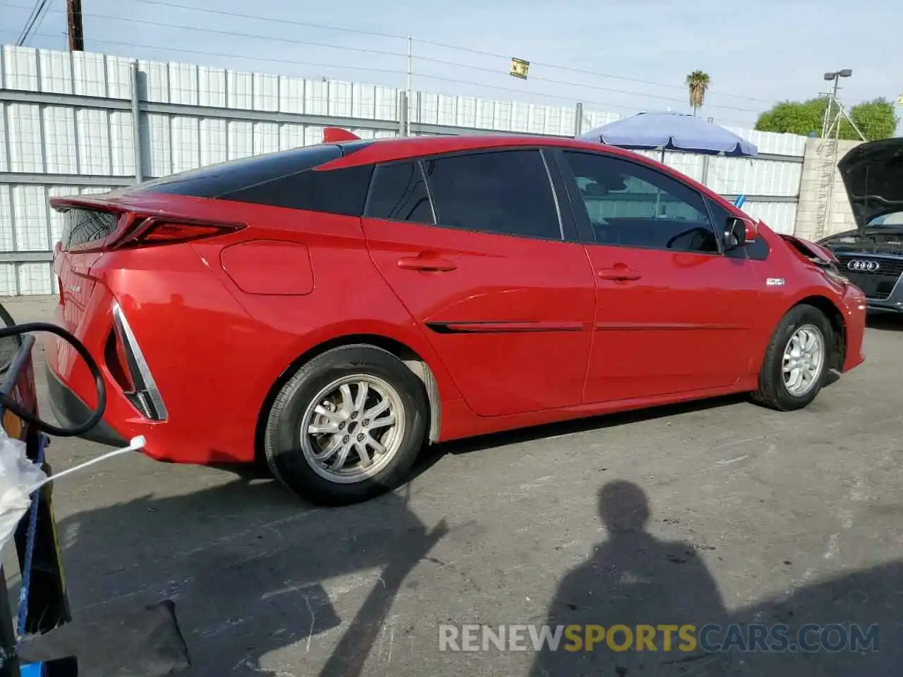 3 Photograph of a damaged car JTDKAMFP7M3165596 TOYOTA PRIUS 2021