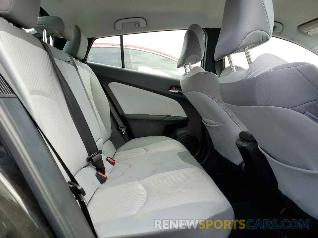 10 Photograph of a damaged car JTDKAMFP7M3178896 TOYOTA PRIUS 2021