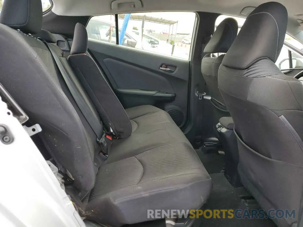 10 Photograph of a damaged car JTDKAMFP7M3185251 TOYOTA PRIUS 2021