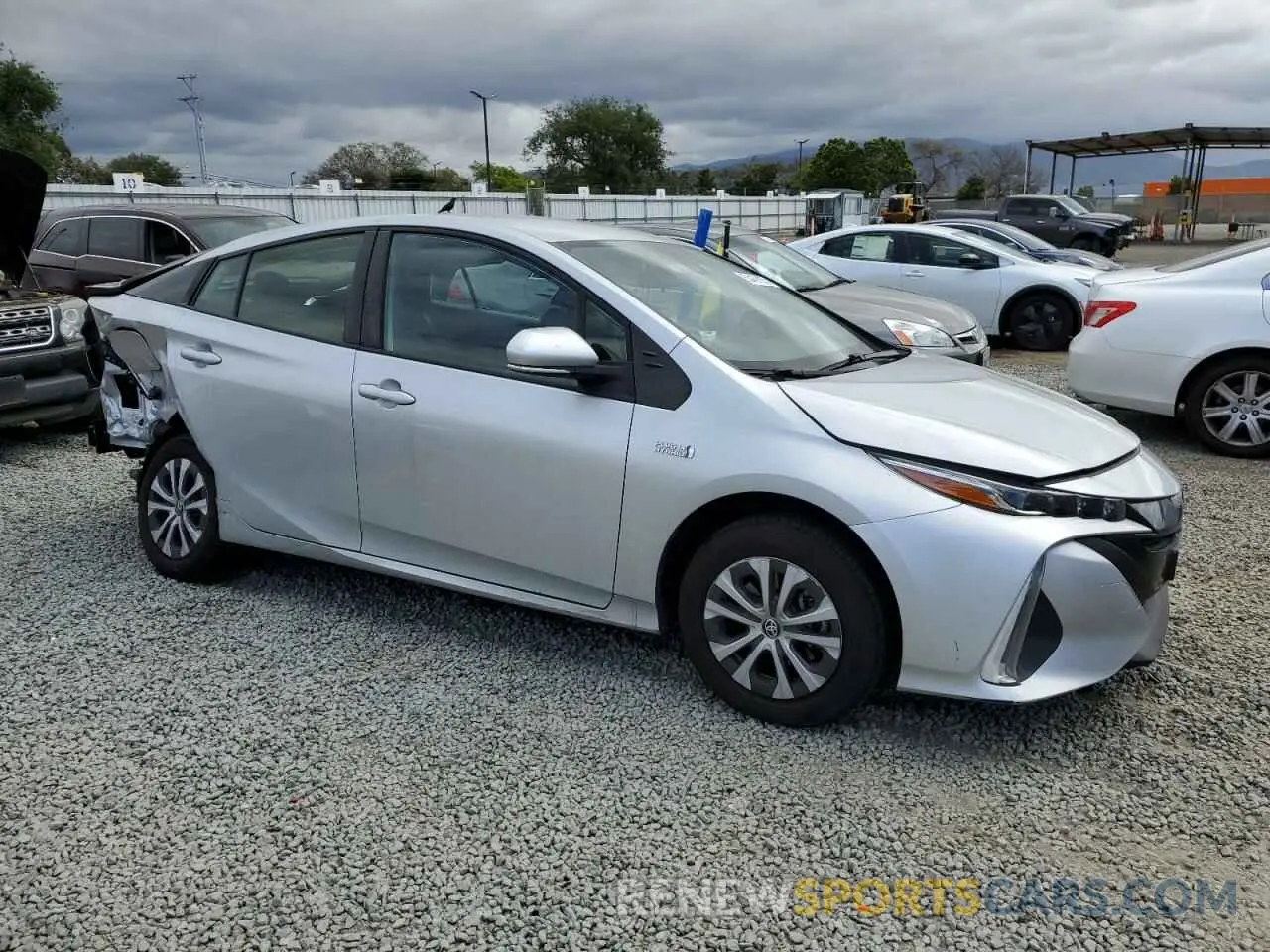 4 Photograph of a damaged car JTDKAMFP7M3185251 TOYOTA PRIUS 2021