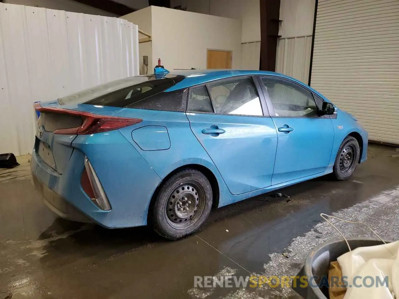 3 Photograph of a damaged car JTDKAMFP7M3186254 TOYOTA PRIUS 2021