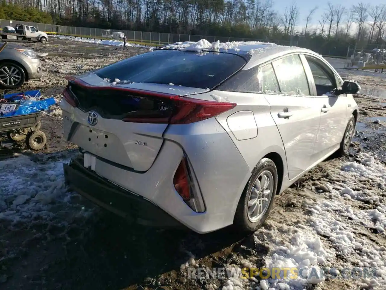 4 Photograph of a damaged car JTDKAMFP7M3192670 TOYOTA PRIUS 2021