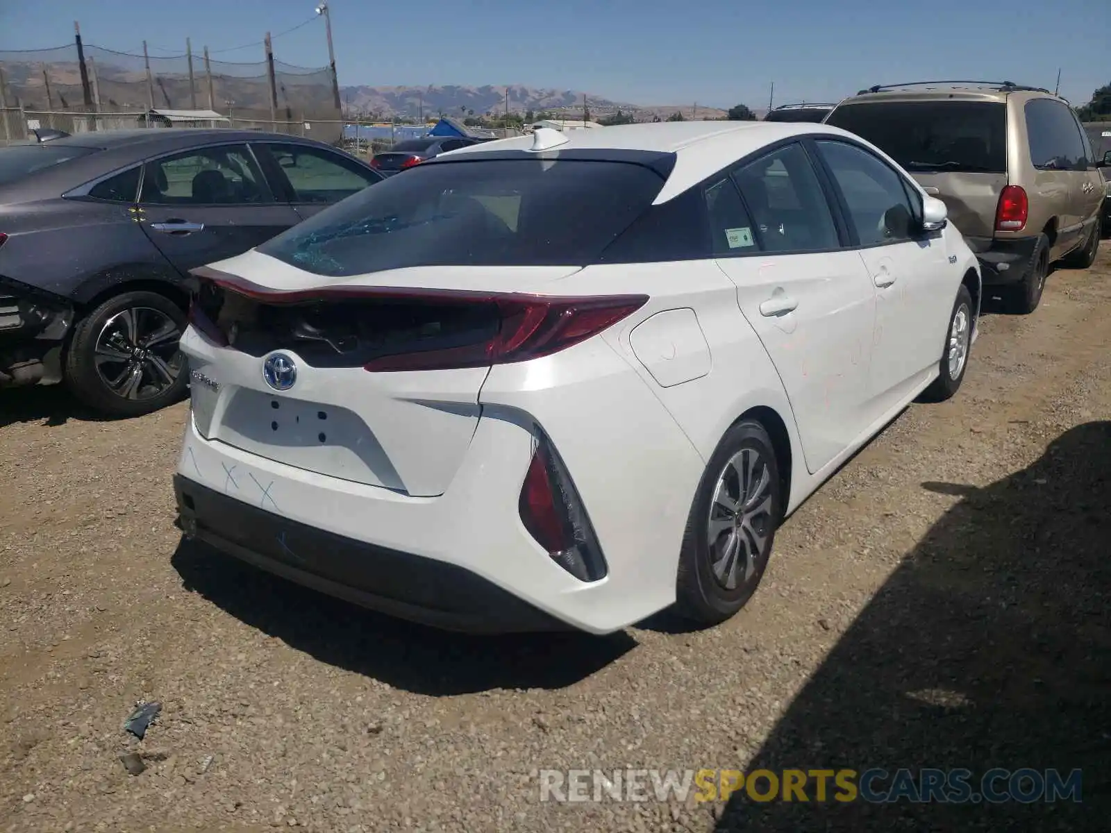 4 Photograph of a damaged car JTDKAMFP7M3196251 TOYOTA PRIUS 2021