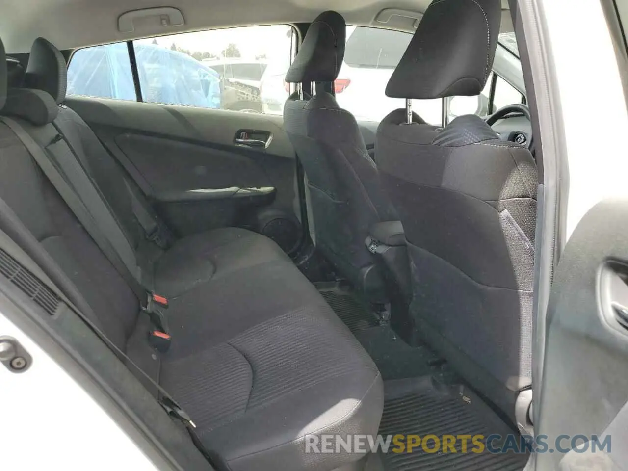 11 Photograph of a damaged car JTDKAMFP8M3193777 TOYOTA PRIUS 2021