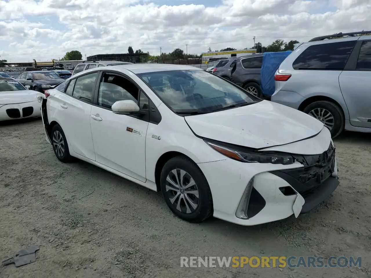4 Photograph of a damaged car JTDKAMFP8M3193777 TOYOTA PRIUS 2021