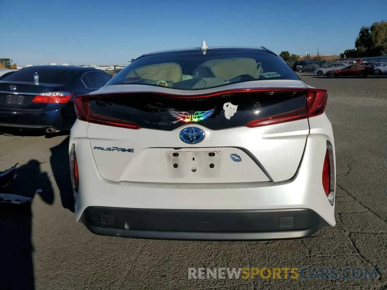 6 Photograph of a damaged car JTDKAMFP9M3167317 TOYOTA PRIUS 2021