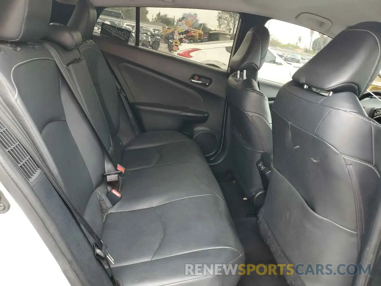 10 Photograph of a damaged car JTDKAMFP9M3176549 TOYOTA PRIUS 2021