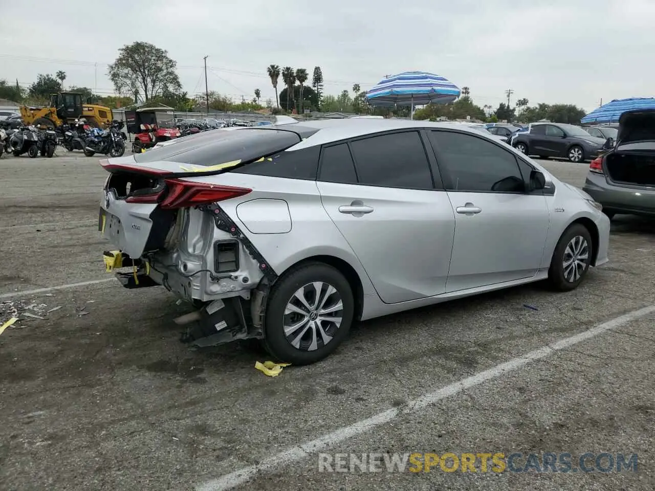 3 Photograph of a damaged car JTDKAMFP9M3176549 TOYOTA PRIUS 2021