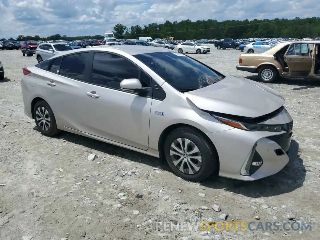 4 Photograph of a damaged car JTDKAMFPXM3184126 TOYOTA PRIUS 2021