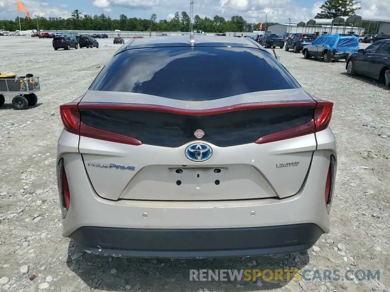 6 Photograph of a damaged car JTDKAMFPXM3184126 TOYOTA PRIUS 2021
