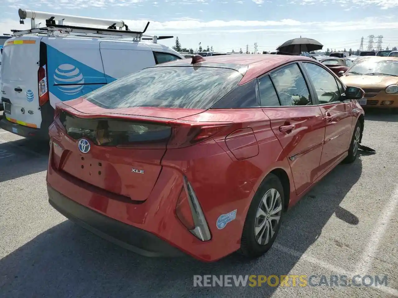 4 Photograph of a damaged car JTDKAMFPXM3189858 TOYOTA PRIUS 2021