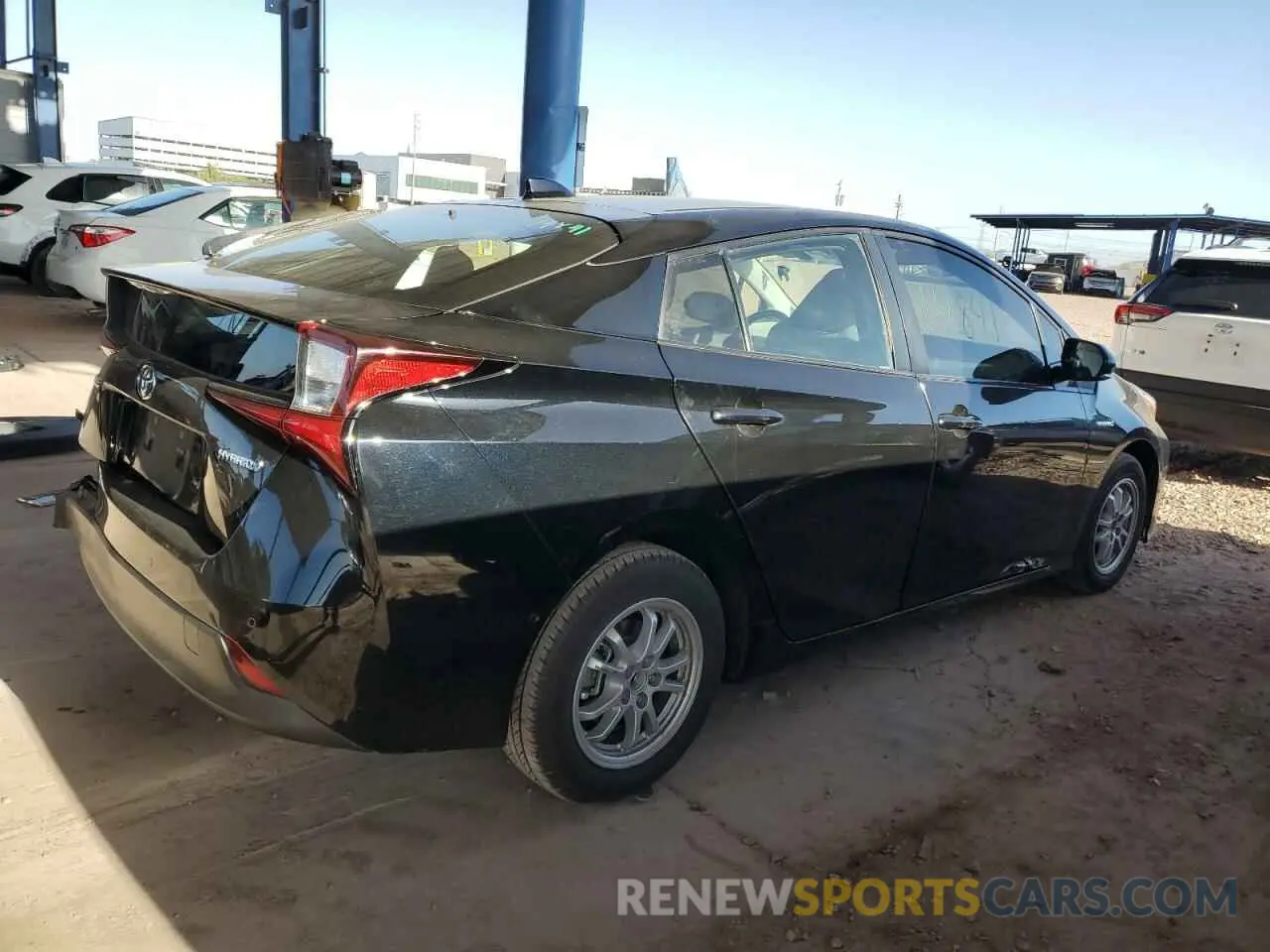 3 Photograph of a damaged car JTDKAMFU0M3131571 TOYOTA PRIUS 2021