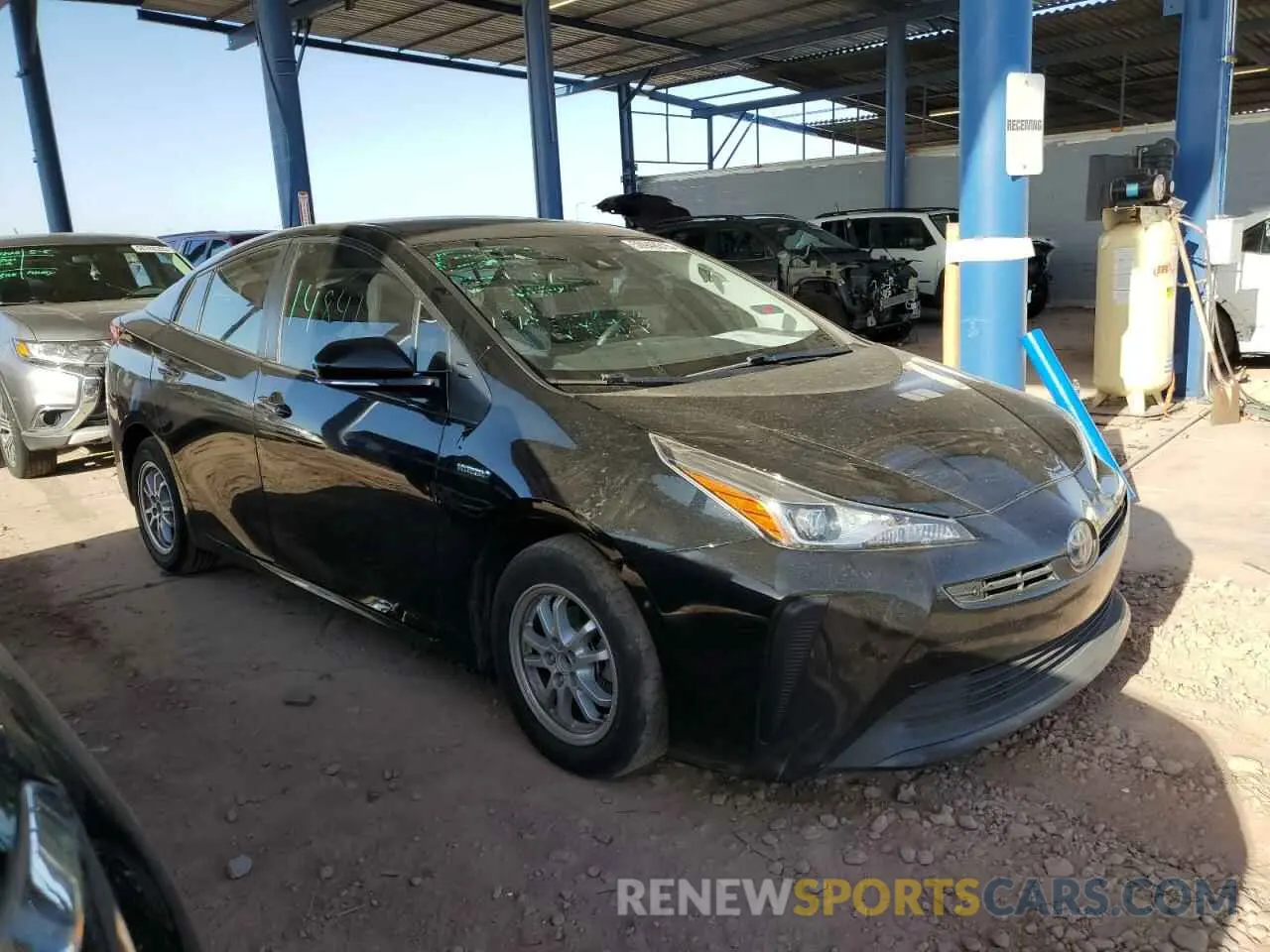 4 Photograph of a damaged car JTDKAMFU0M3131571 TOYOTA PRIUS 2021