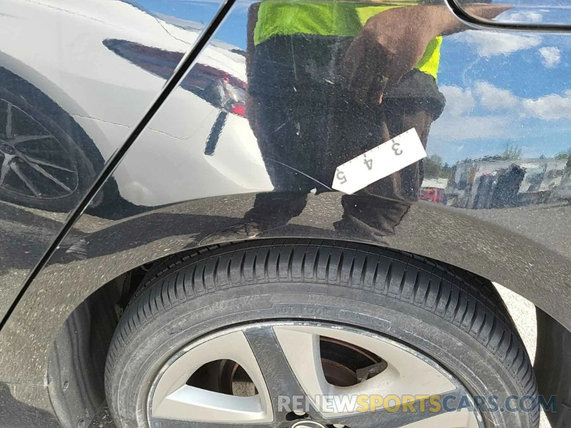 19 Photograph of a damaged car JTDKAMFU0M3136463 TOYOTA PRIUS 2021