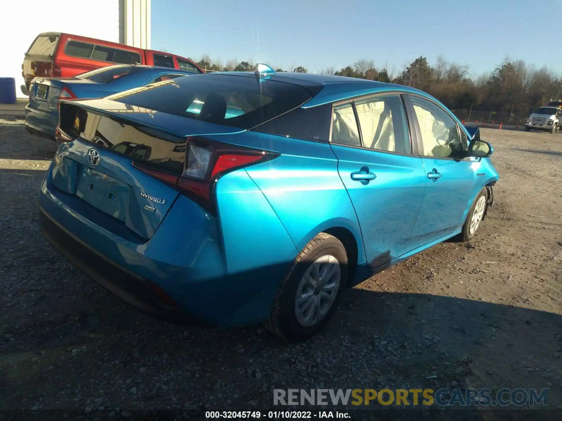 4 Photograph of a damaged car JTDKAMFU0M3136933 TOYOTA PRIUS 2021