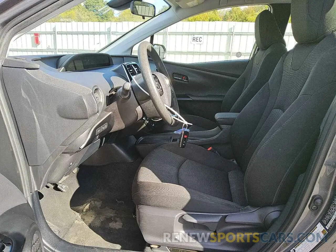 7 Photograph of a damaged car JTDKAMFU0M3140979 TOYOTA PRIUS 2021