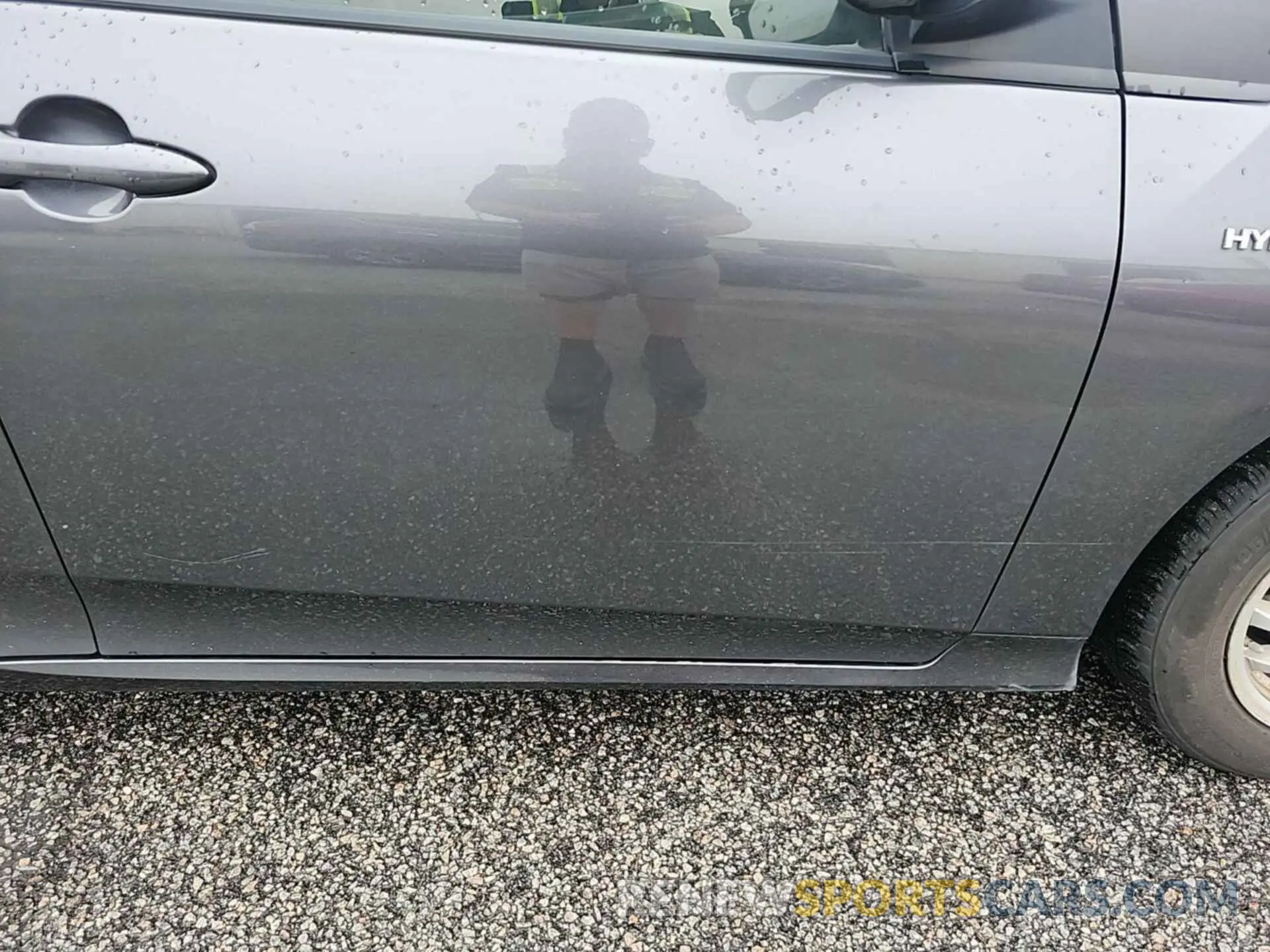 2 Photograph of a damaged car JTDKAMFU0M3143834 TOYOTA PRIUS 2021
