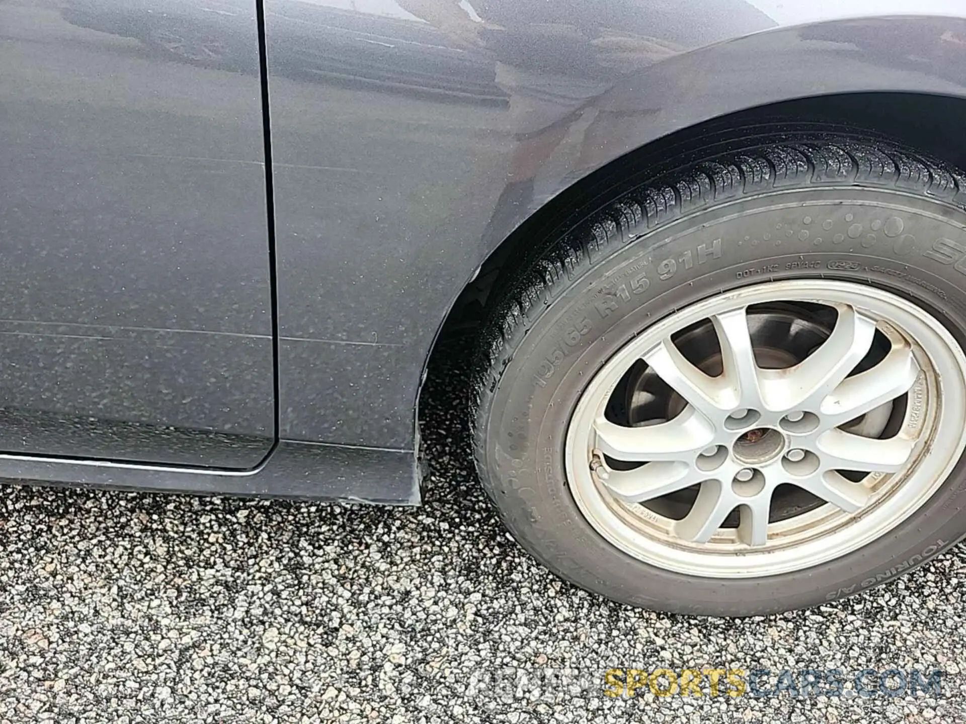 33 Photograph of a damaged car JTDKAMFU0M3143834 TOYOTA PRIUS 2021