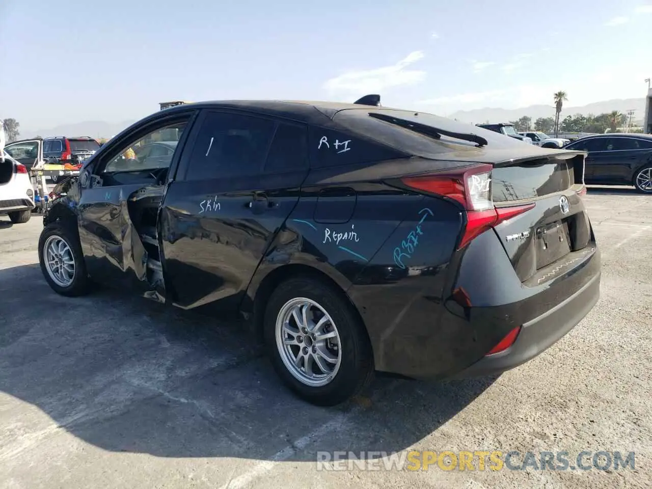2 Photograph of a damaged car JTDKAMFU0M3144594 TOYOTA PRIUS 2021