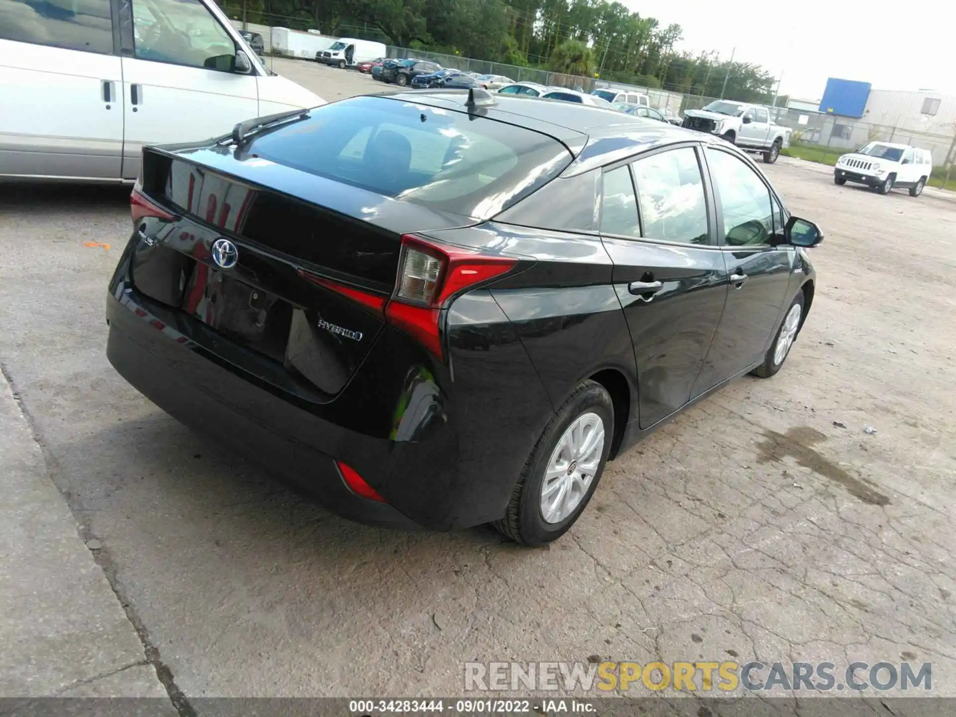 4 Photograph of a damaged car JTDKAMFU0M3147348 TOYOTA PRIUS 2021