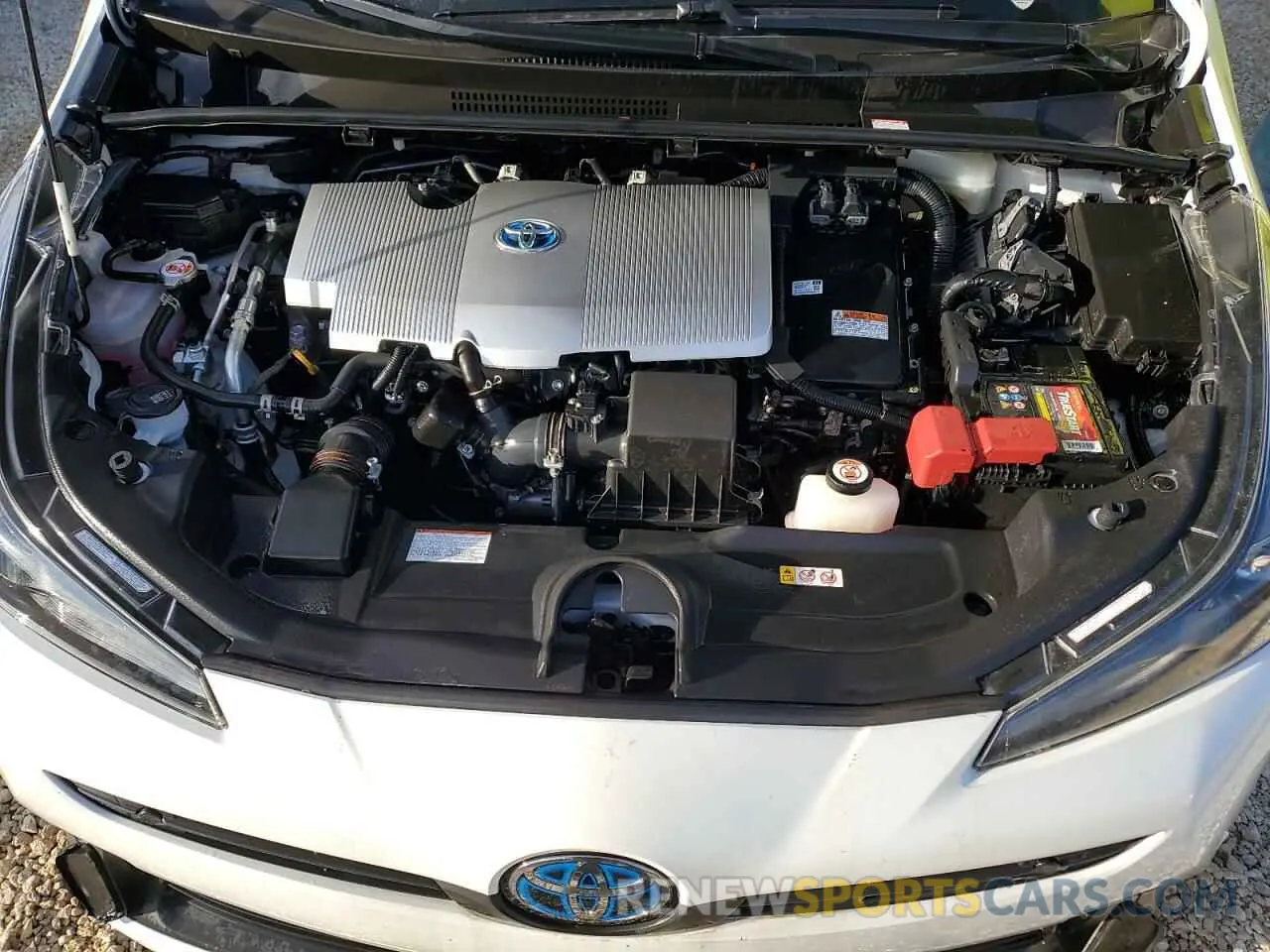 11 Photograph of a damaged car JTDKAMFU2M3127893 TOYOTA PRIUS 2021