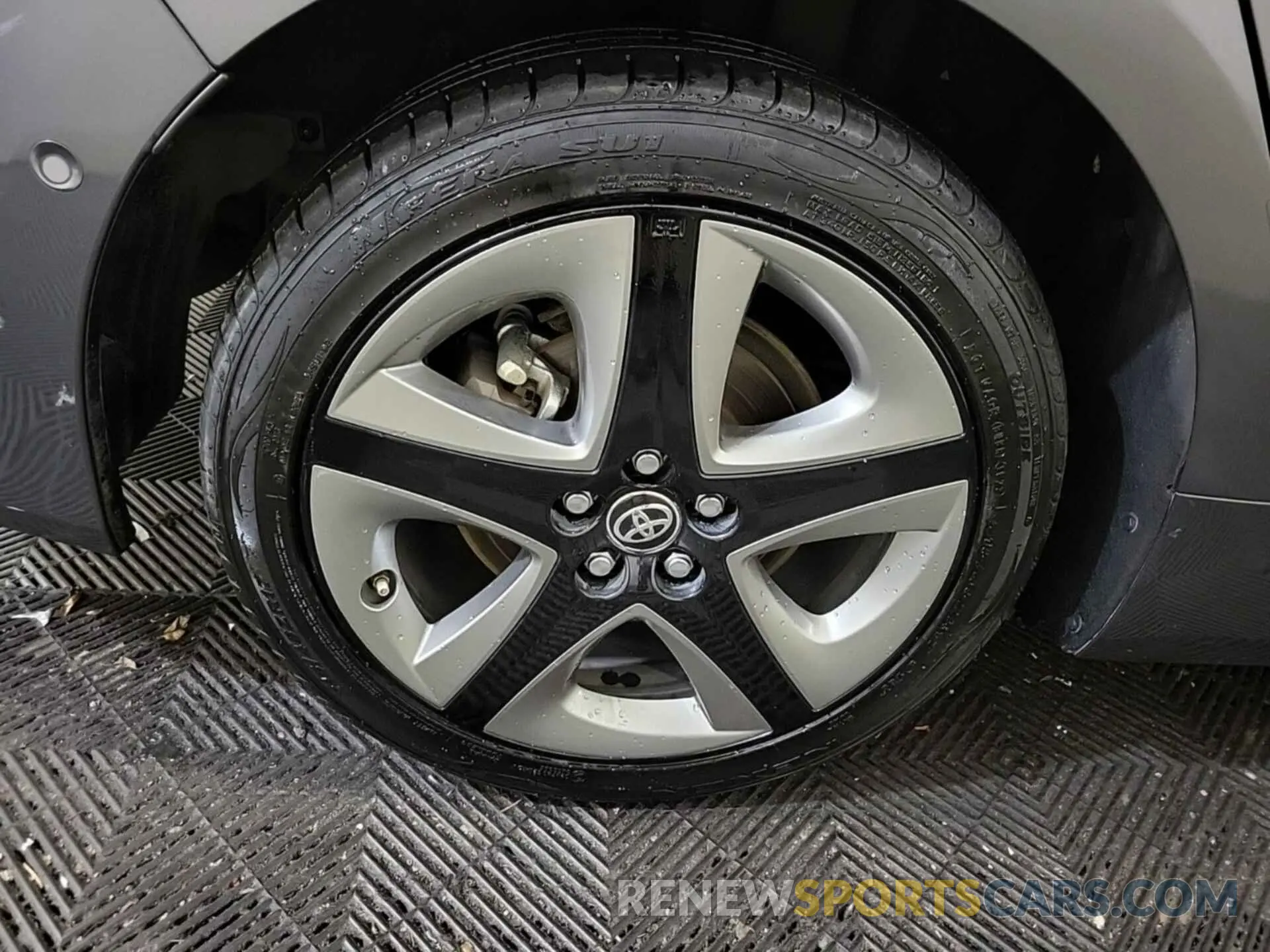 20 Photograph of a damaged car JTDKAMFU2M3143124 TOYOTA PRIUS 2021