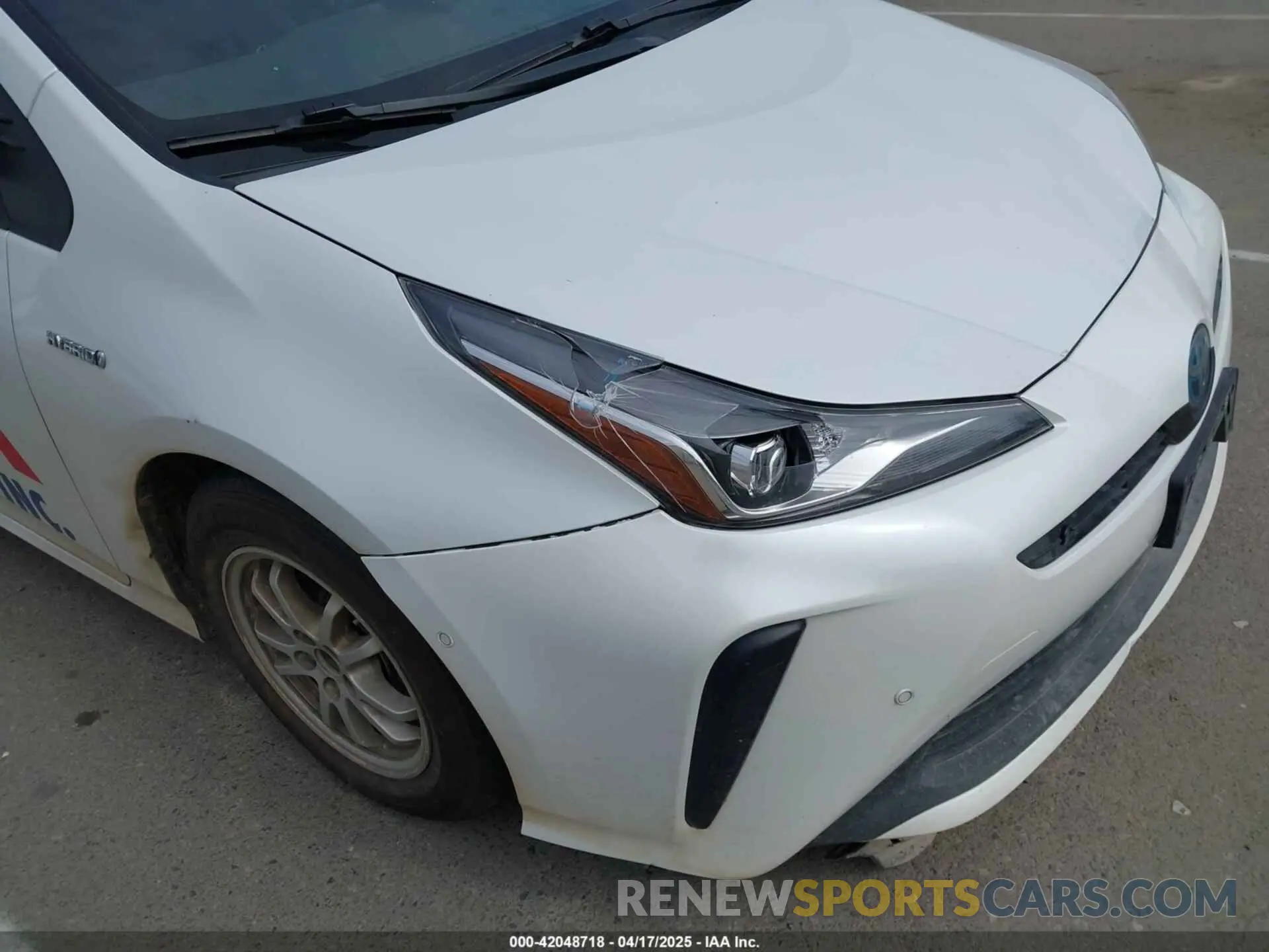 18 Photograph of a damaged car JTDKAMFU3M3129569 TOYOTA PRIUS 2021