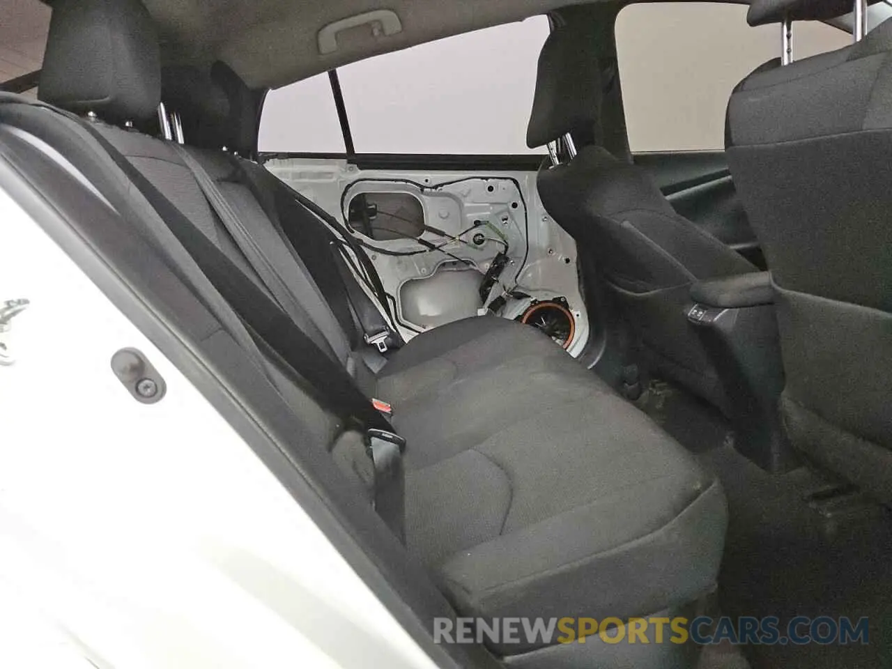 11 Photograph of a damaged car JTDKAMFU3M3141253 TOYOTA PRIUS 2021
