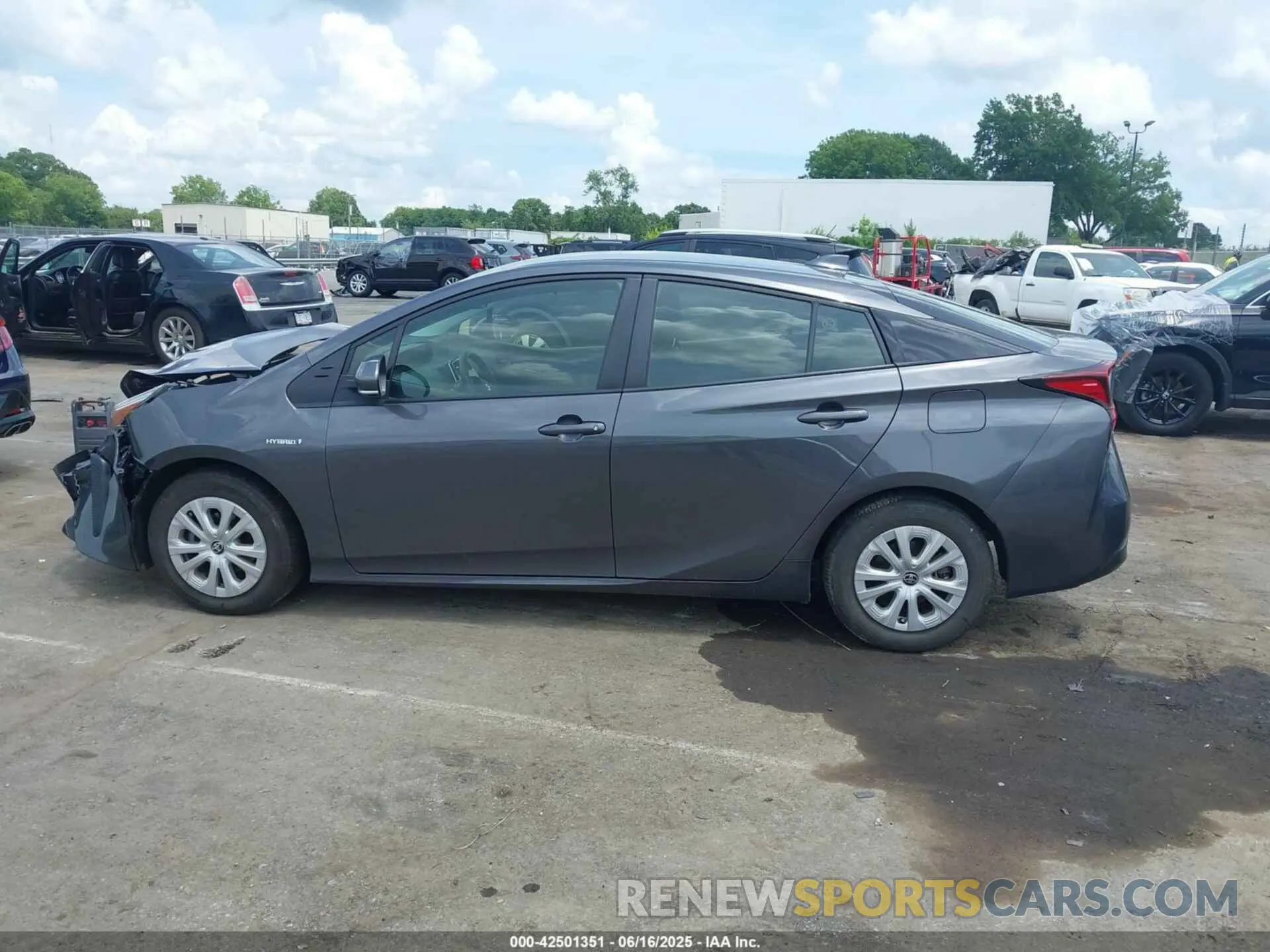 14 Photograph of a damaged car JTDKAMFU3M3152785 TOYOTA PRIUS 2021