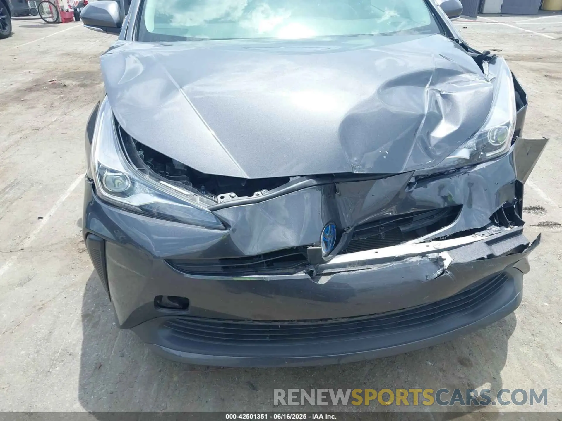 6 Photograph of a damaged car JTDKAMFU3M3152785 TOYOTA PRIUS 2021