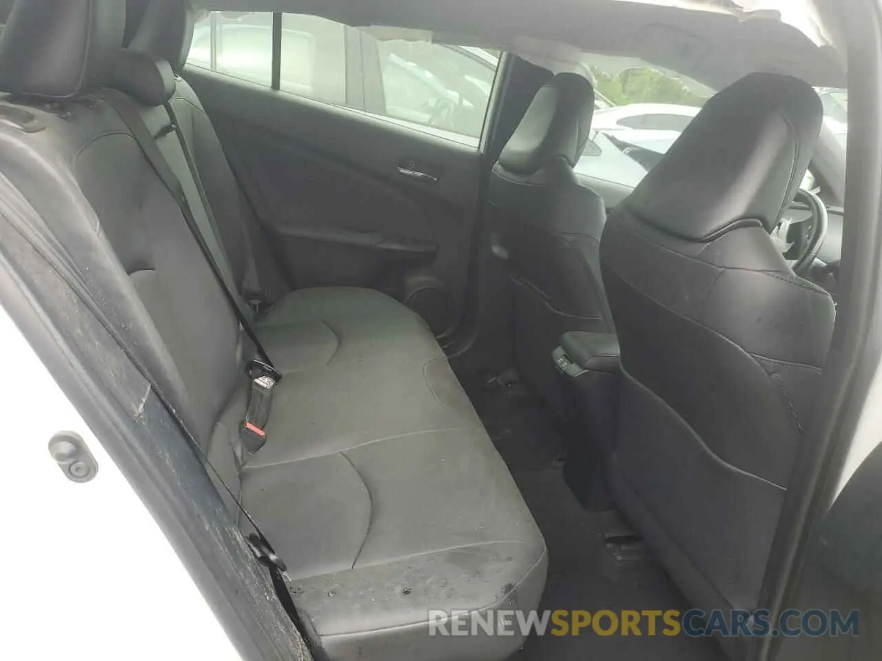 10 Photograph of a damaged car JTDKAMFU4M3127359 TOYOTA PRIUS 2021