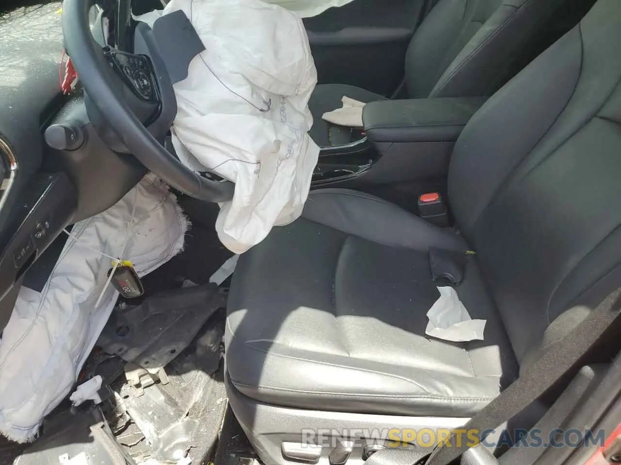 7 Photograph of a damaged car JTDKAMFU4M3130018 TOYOTA PRIUS 2021