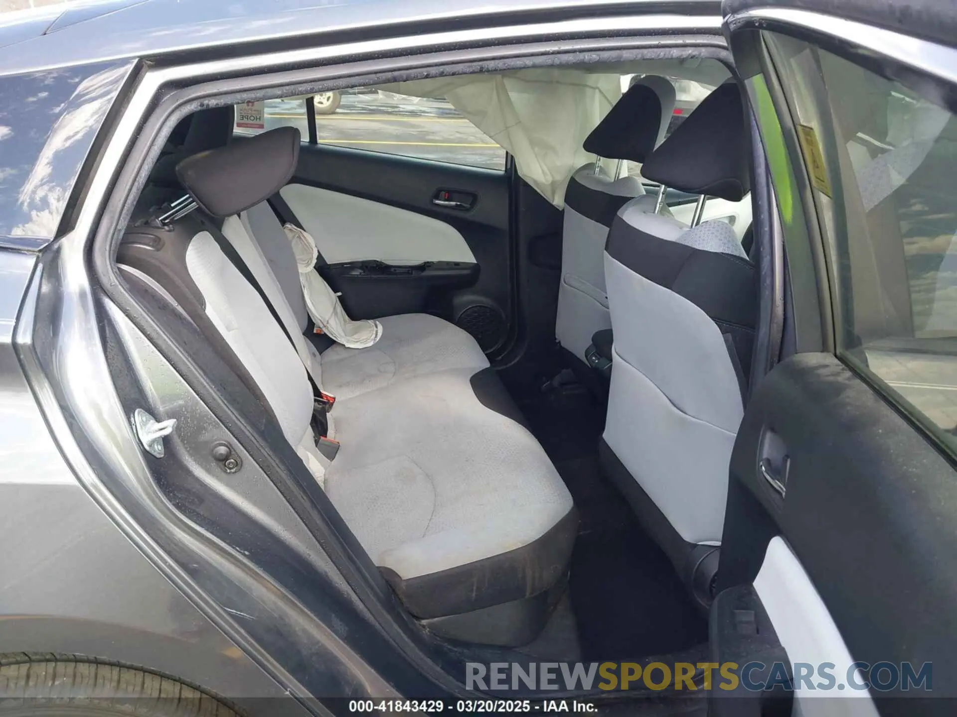 8 Photograph of a damaged car JTDKAMFU4M3134778 TOYOTA PRIUS 2021