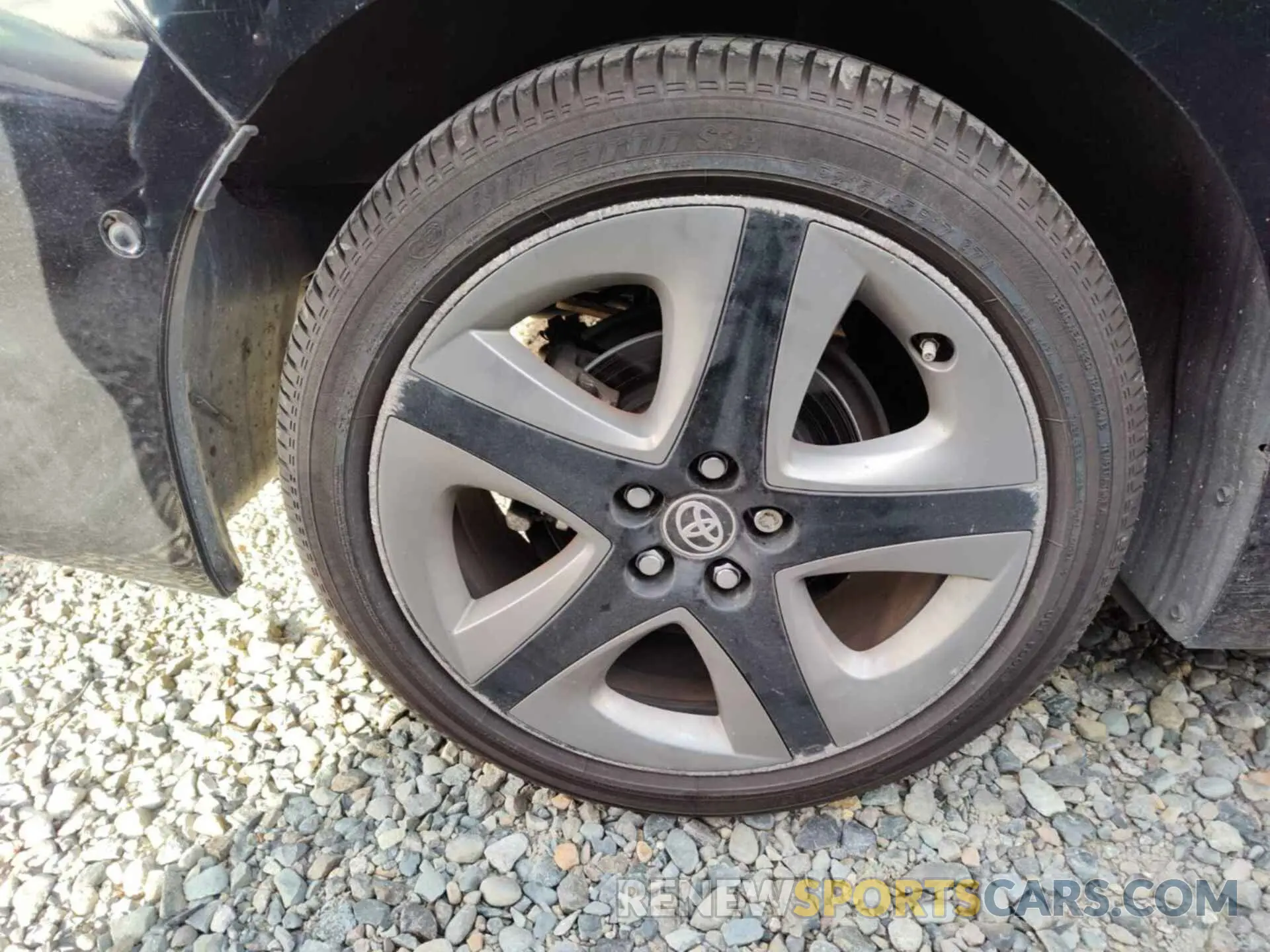 18 Photograph of a damaged car JTDKAMFU4M3136322 TOYOTA PRIUS 2021
