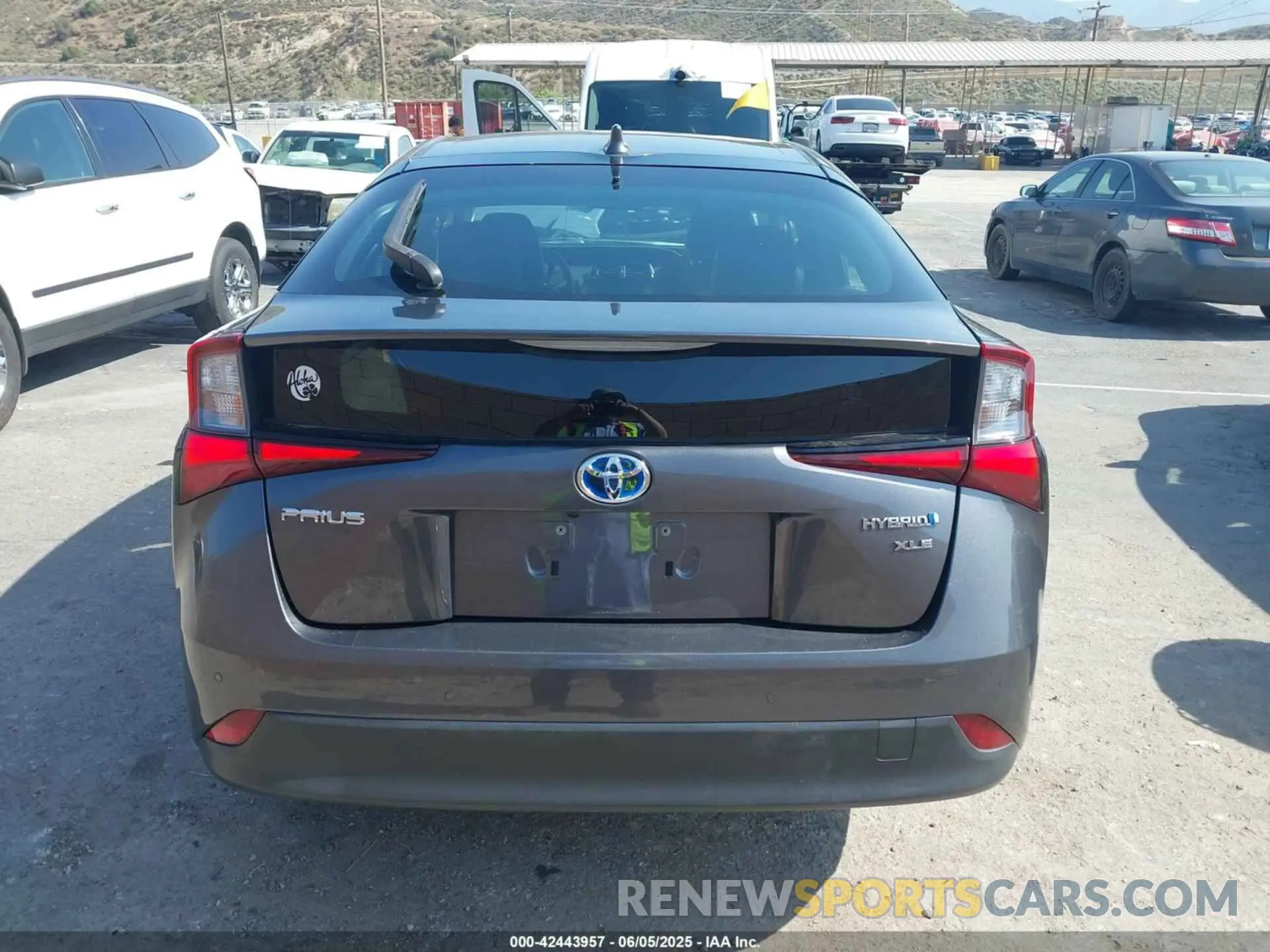 16 Photograph of a damaged car JTDKAMFU4M3144985 TOYOTA PRIUS 2021