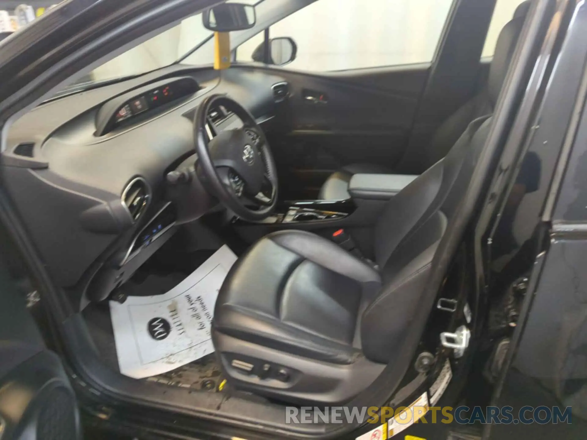 11 Photograph of a damaged car JTDKAMFU5M3136023 TOYOTA PRIUS 2021
