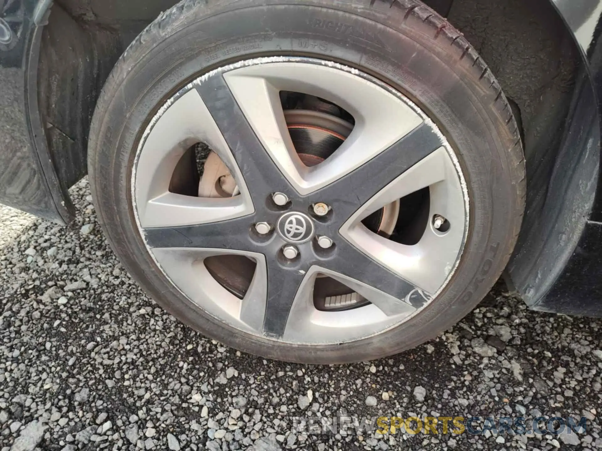 24 Photograph of a damaged car JTDKAMFU5M3136023 TOYOTA PRIUS 2021