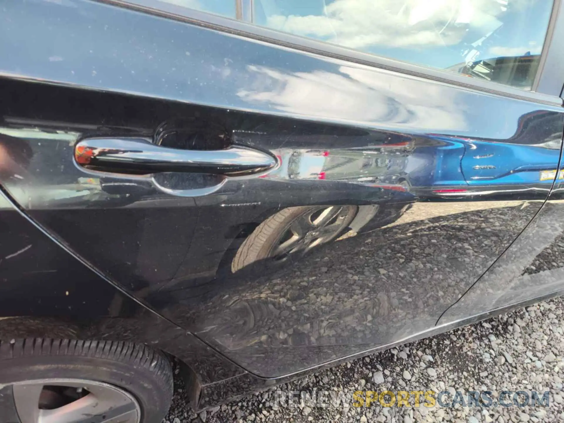 18 Photograph of a damaged car JTDKAMFU5M3136426 TOYOTA PRIUS 2021