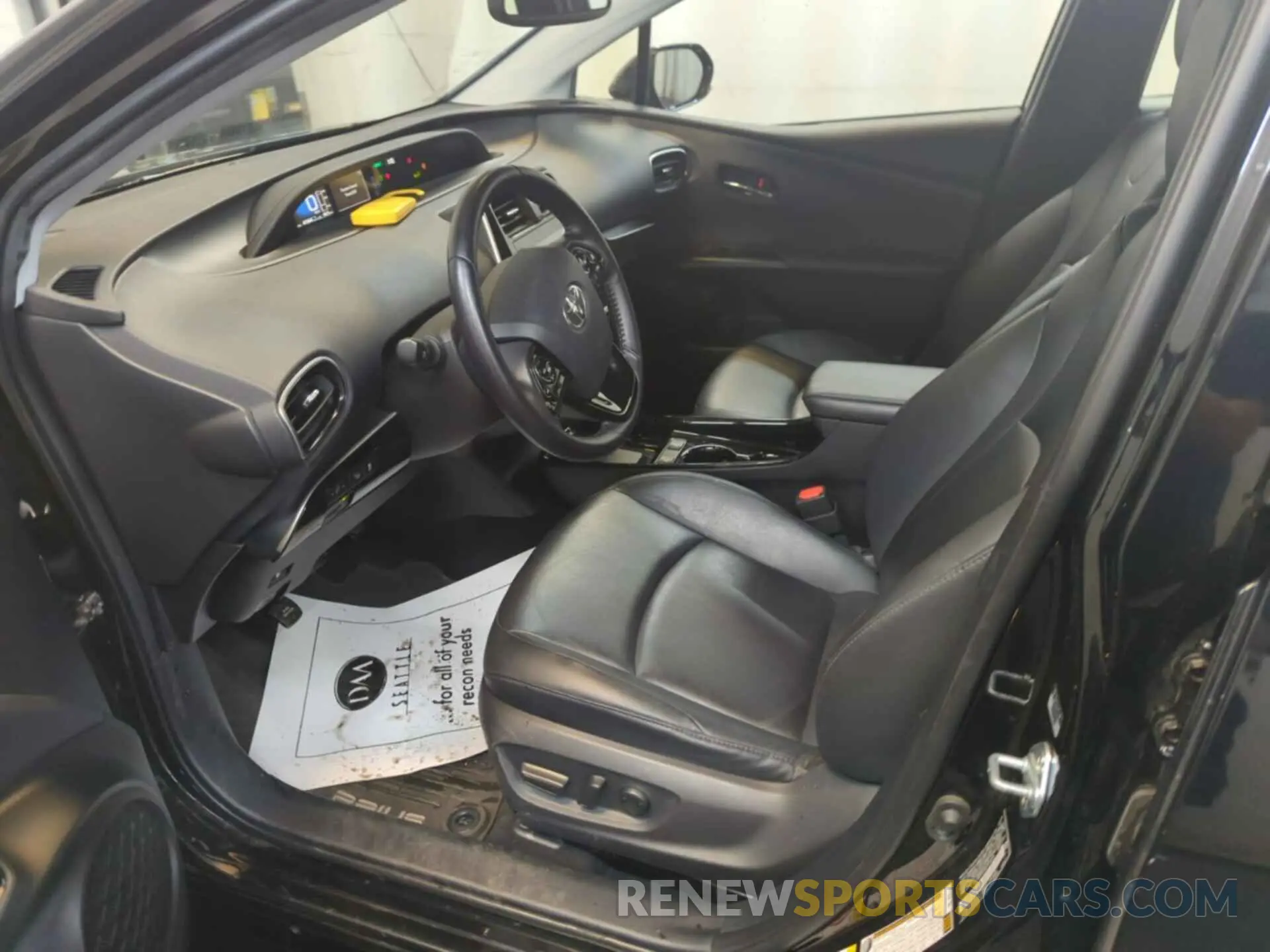 37 Photograph of a damaged car JTDKAMFU5M3136426 TOYOTA PRIUS 2021