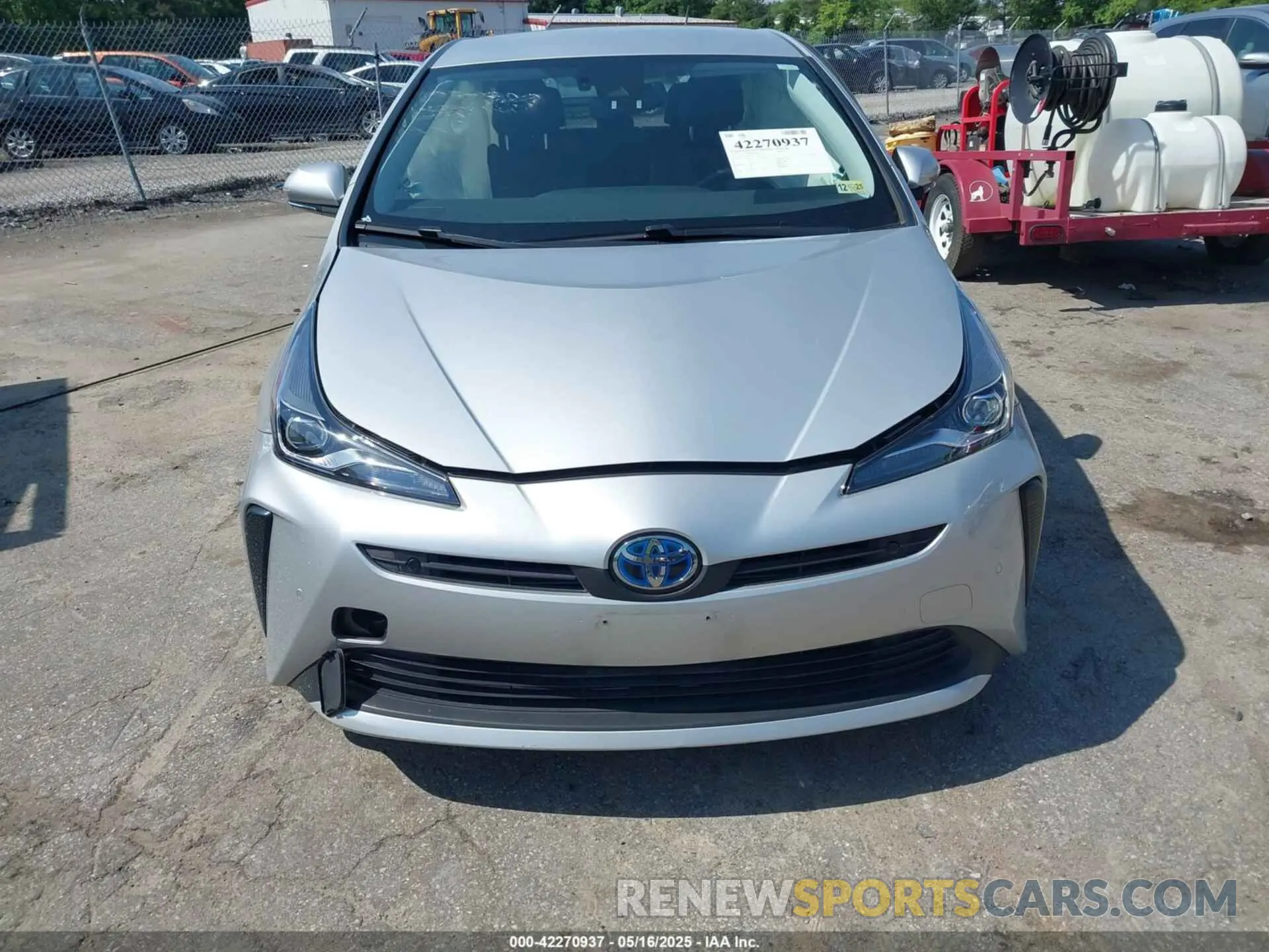 11 Photograph of a damaged car JTDKAMFU5M3137298 TOYOTA PRIUS 2021