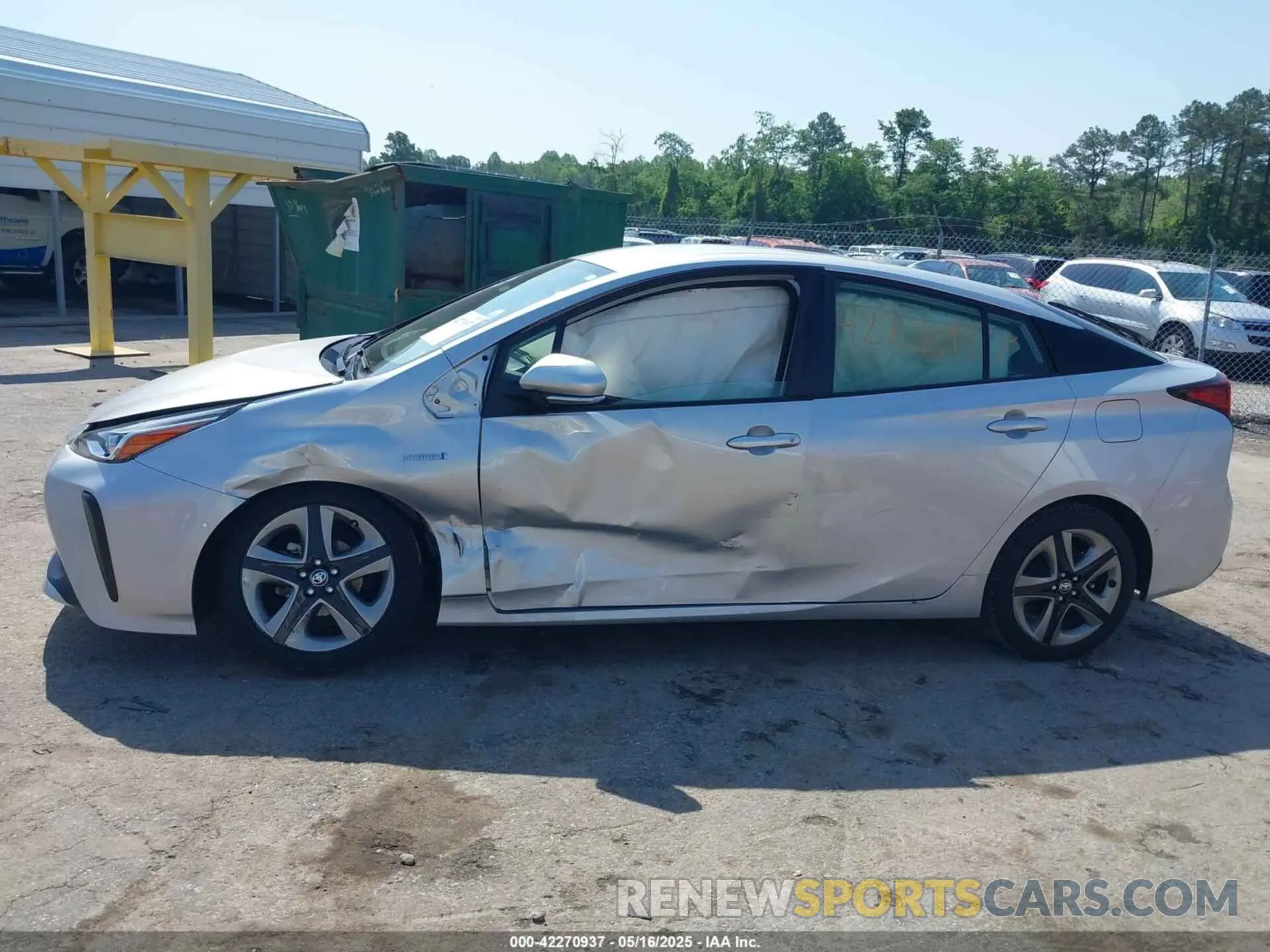 13 Photograph of a damaged car JTDKAMFU5M3137298 TOYOTA PRIUS 2021