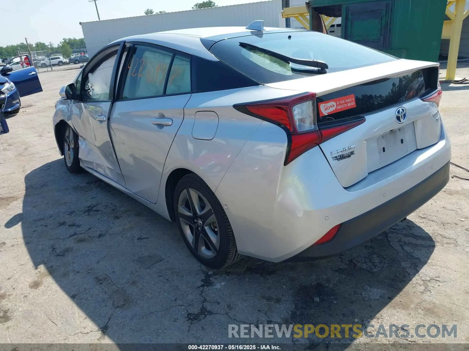 3 Photograph of a damaged car JTDKAMFU5M3137298 TOYOTA PRIUS 2021